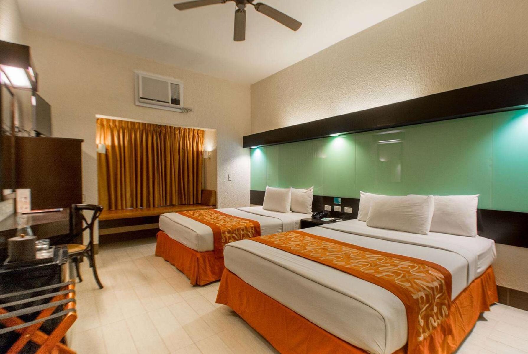Microtel By Wyndham Boracay Balabag  Dış mekan fotoğraf