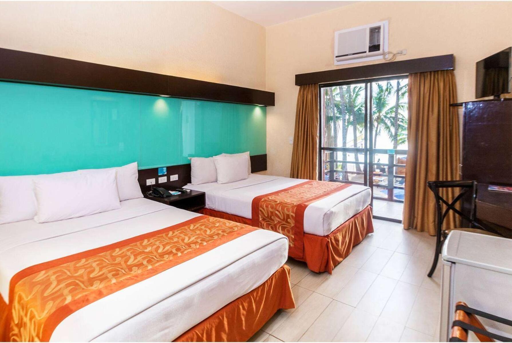 Microtel By Wyndham Boracay Balabag  Dış mekan fotoğraf