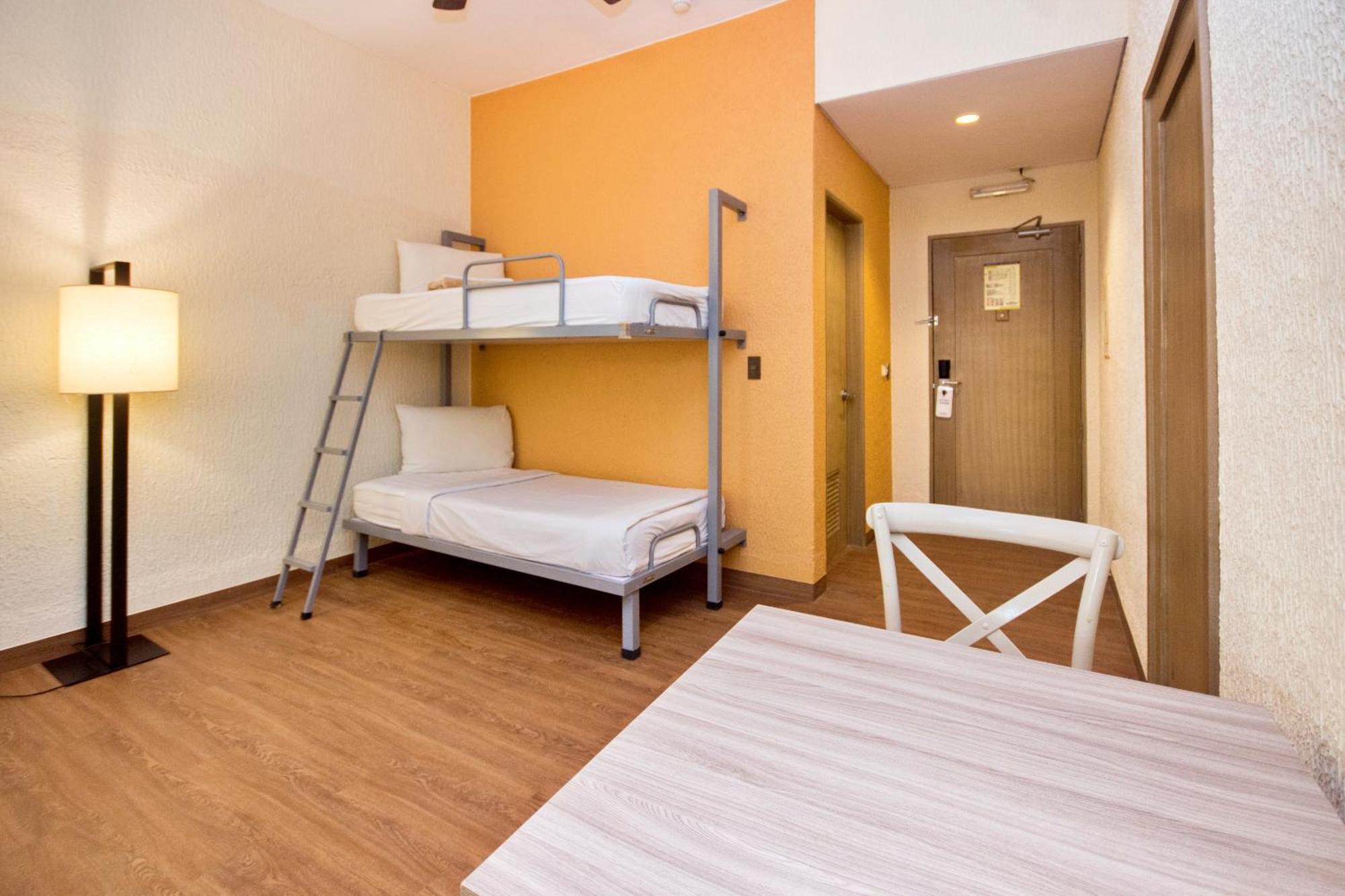 Microtel By Wyndham Boracay Balabag  Dış mekan fotoğraf